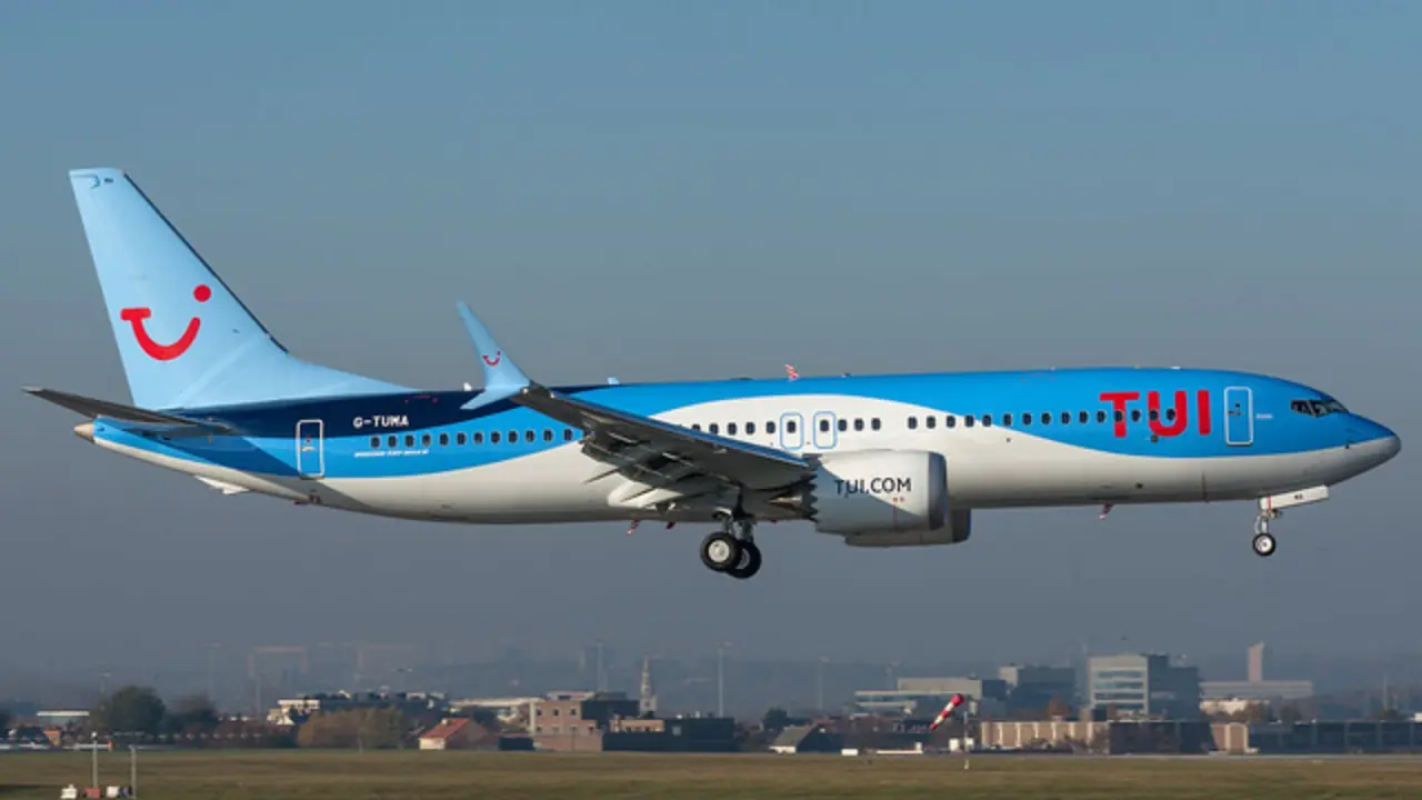 TUI Airways Review Check in, Fleet, Hand Luggage, Flights, Hubs