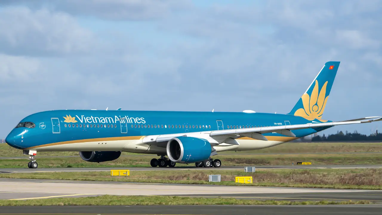 Vietnam Airlines Review SFO to SGN, Booking, Business class, Flight